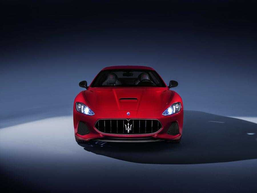  Maserati GranTurismo MC 2017 года  (фото 13 из 70)